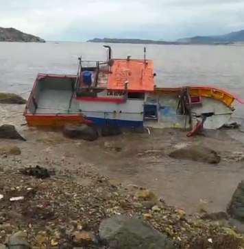 Sistema frontal provoca nuevo incidente en el borde costero: embarcación pesquera zozobra en Pichidangui
